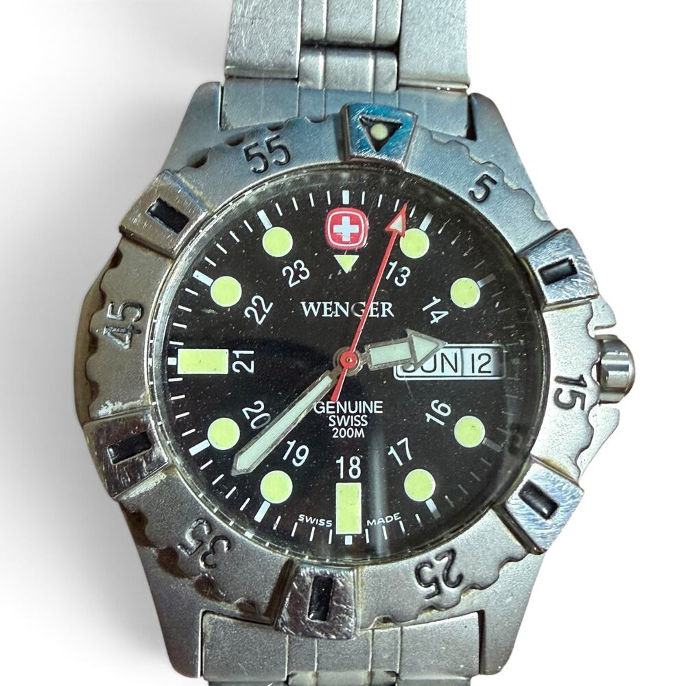 Vintage WENGER "THE GENUINE" 096.0674 42mm Swiss Made Men's Dive Watch